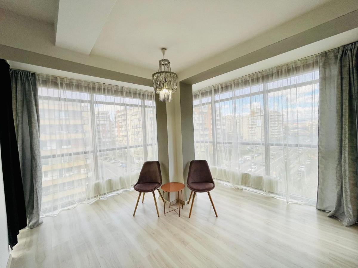 Panoramic Studio Apartment Cluj-Napoca Luaran gambar